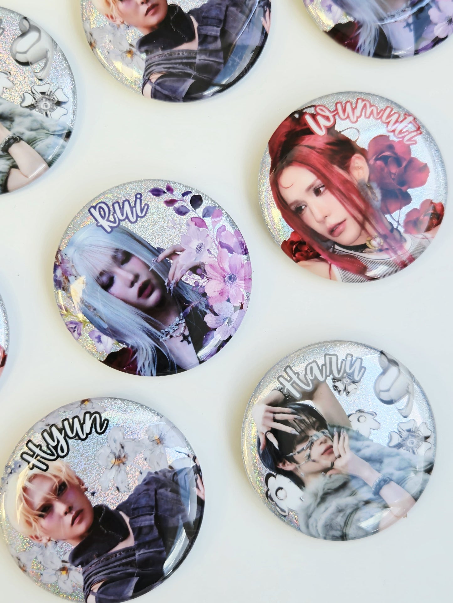 XLOV Large Badges
