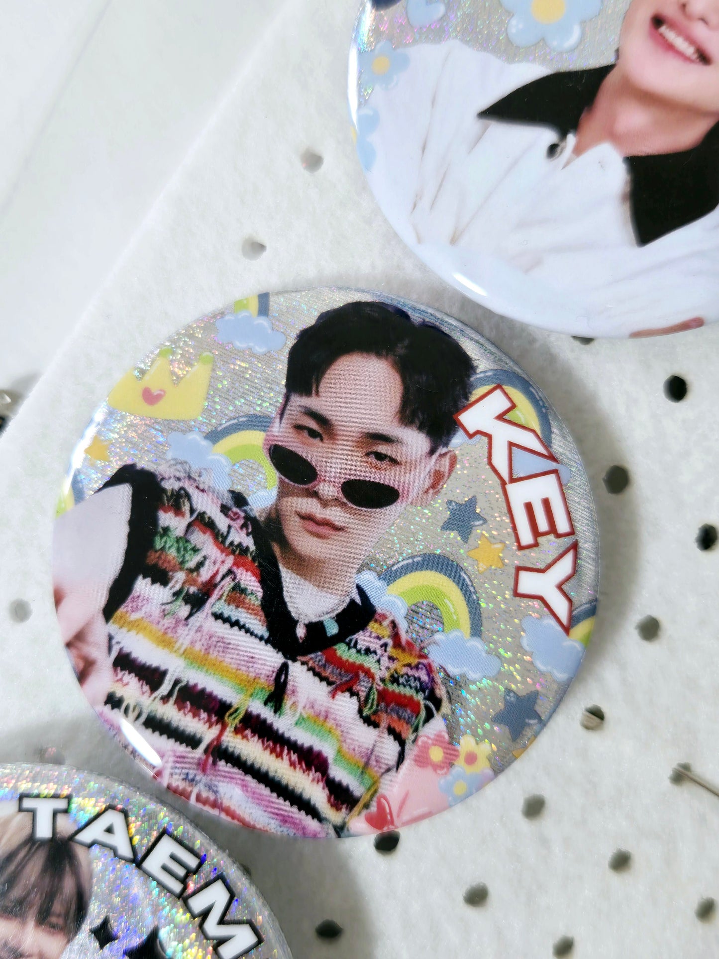 SHINee Large Badges