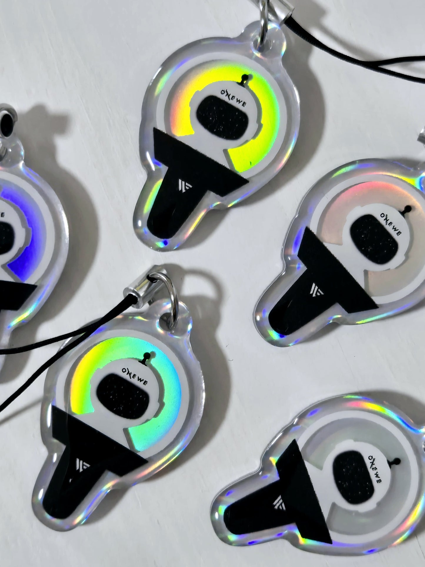 ONEWE Lightstick Phone Charm