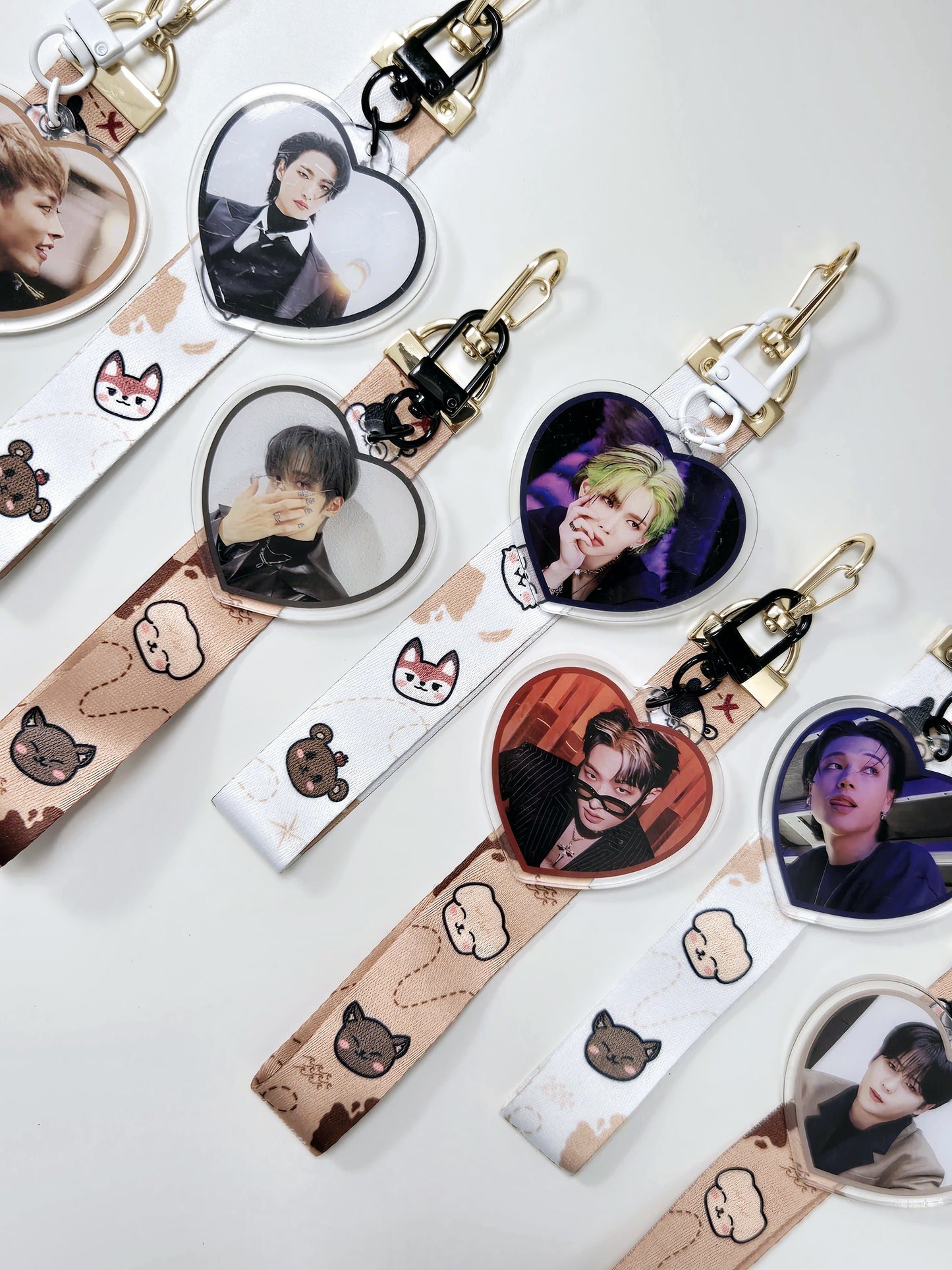 ATEEZ Heart Keychain Straps