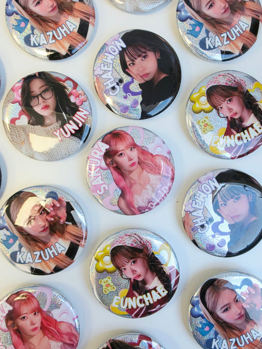 Le Sserafim Large Badges