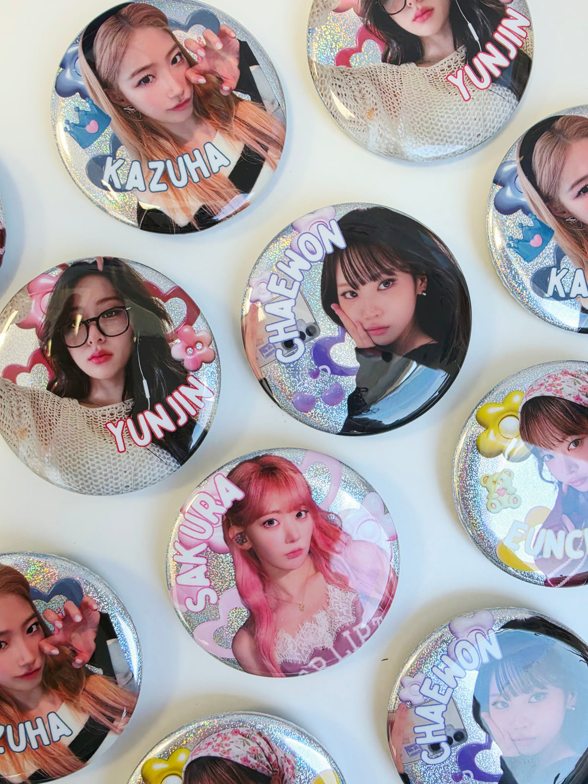 Le Sserafim Large Badges