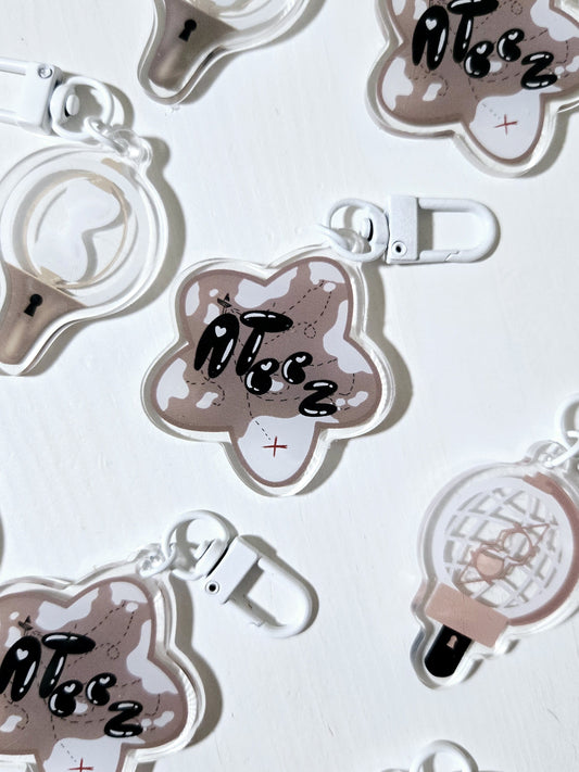 ATEEZ Star Keychain