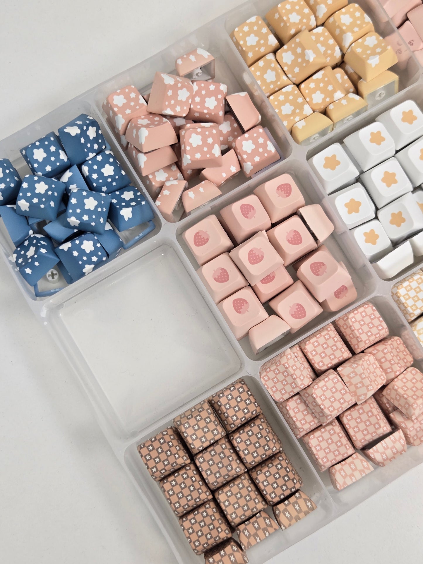 Frizzy Keycaps 3-Base