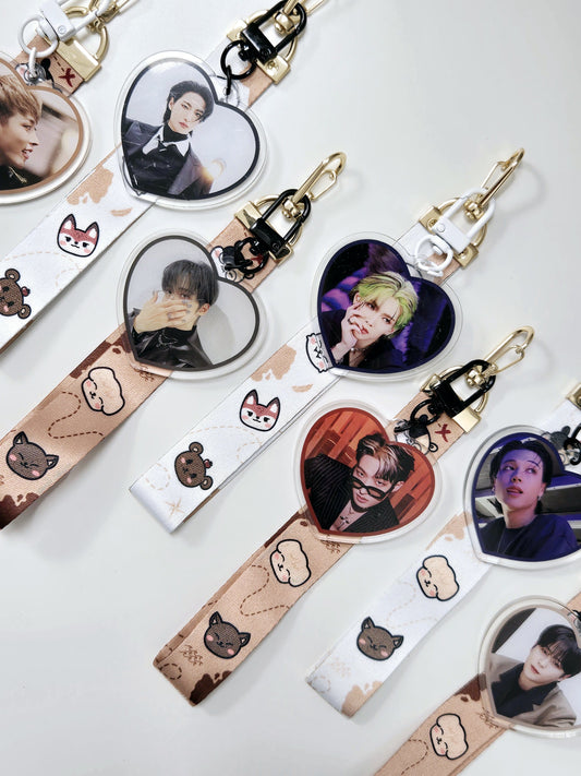 ATEEZ Heart Keychain Straps