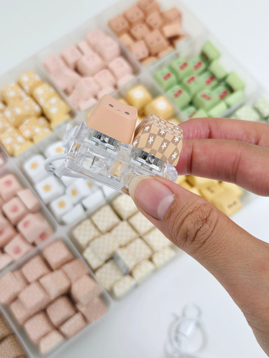 Frizzy Keycaps 2-Base