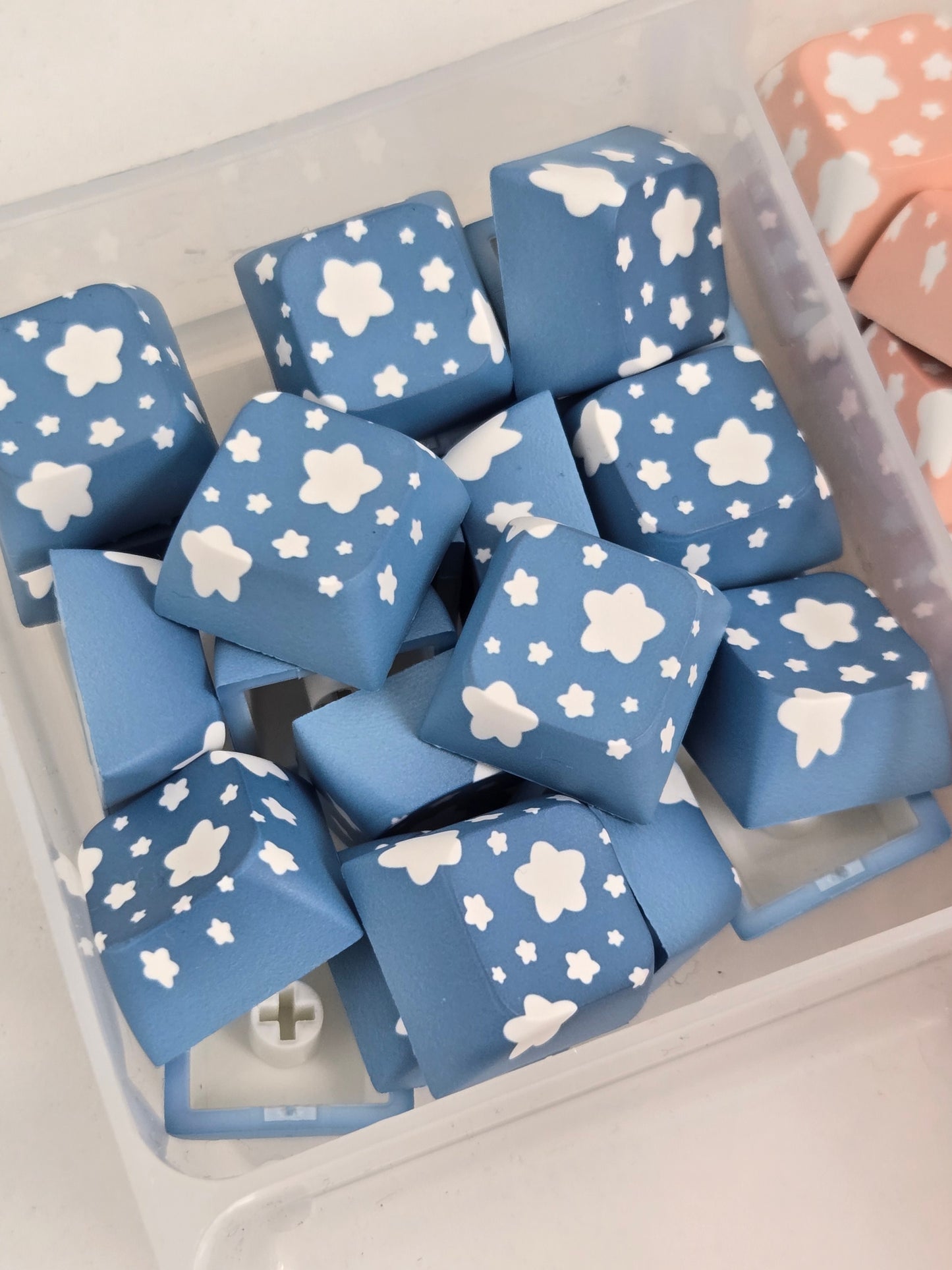 Frizzy Keycaps 4-Base