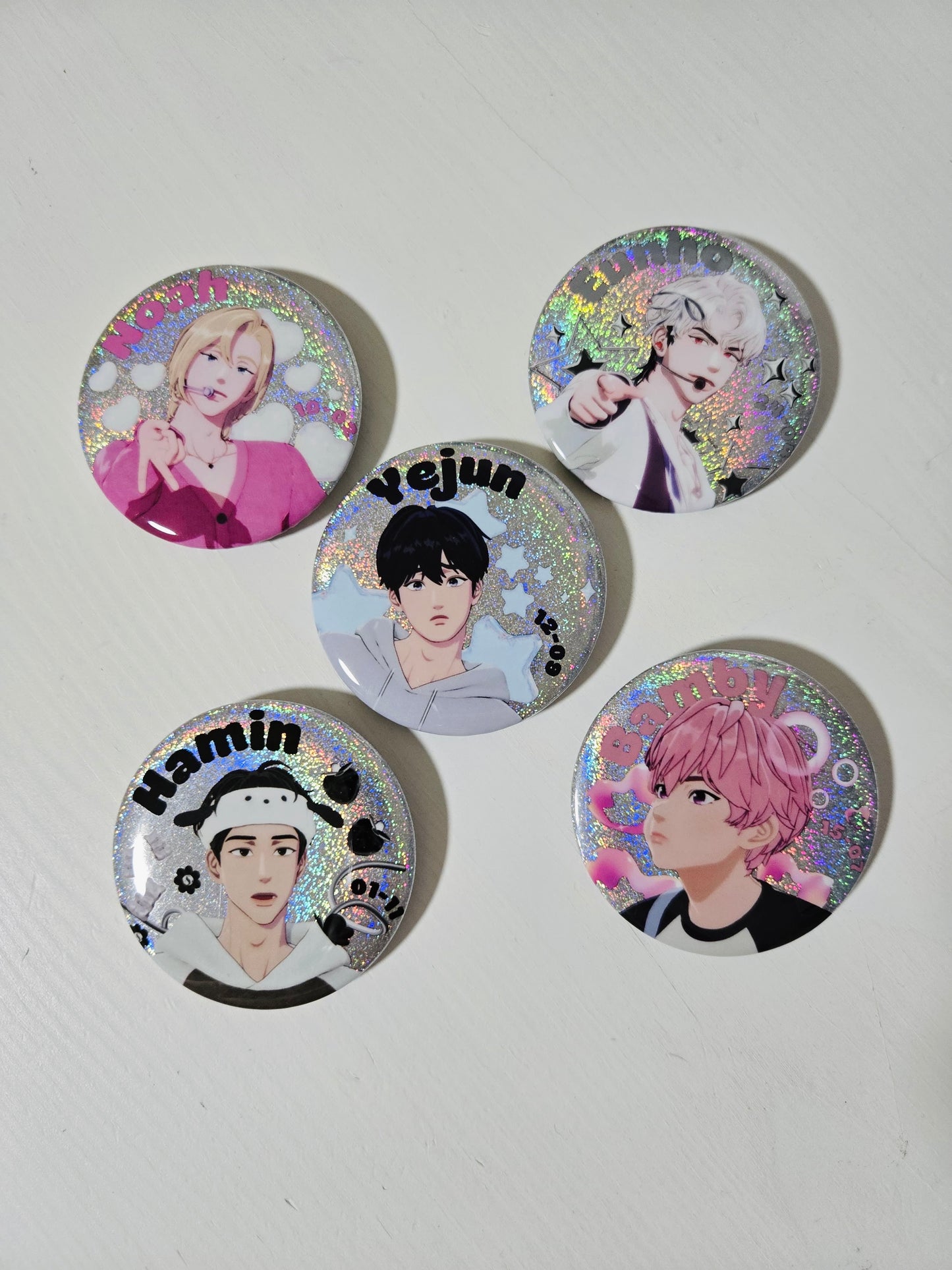 PLAVE Large Badges