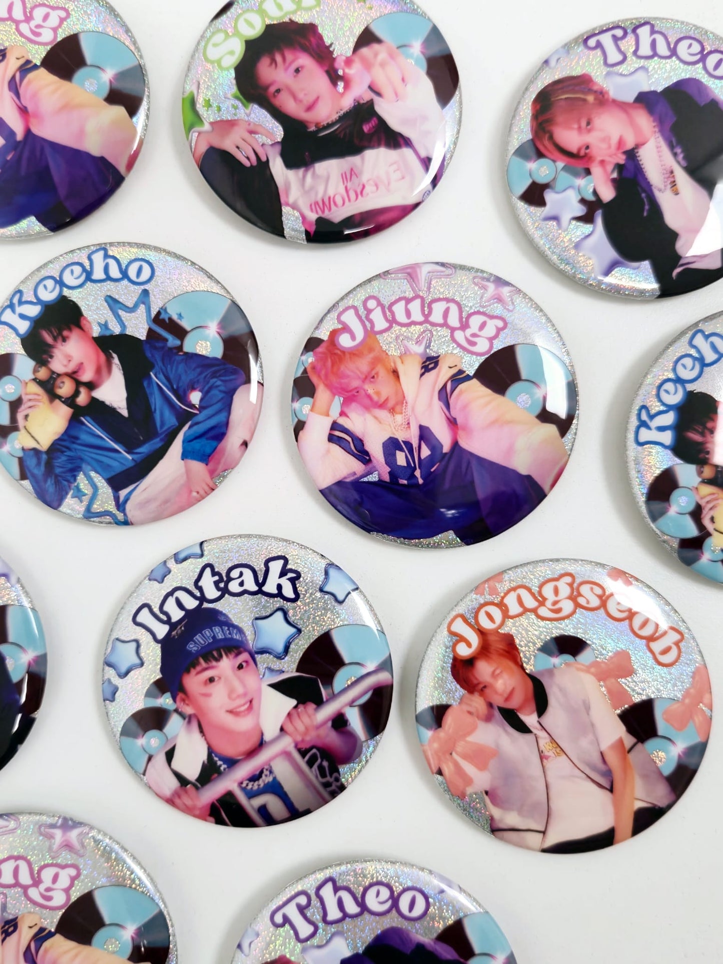 P1Harmony Large Badge