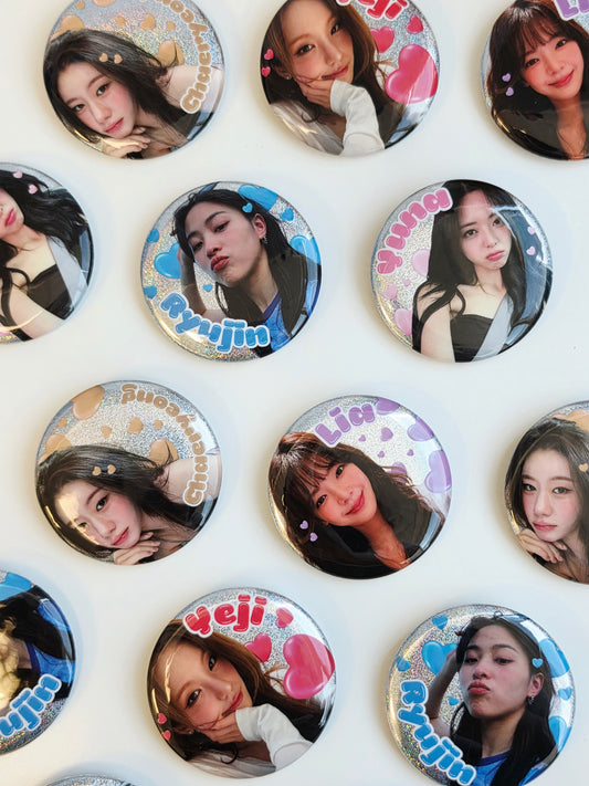 ITZY Large Badges